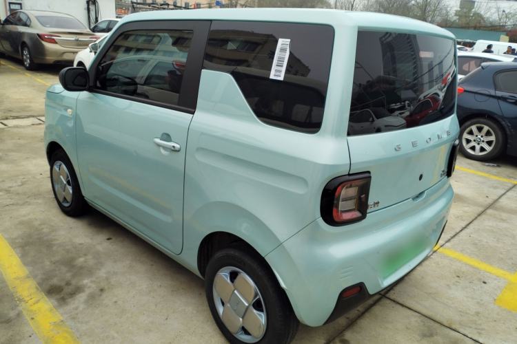 Used Geely Galaxy Panda 2024 Panda Mini 200km Endurance Bear
