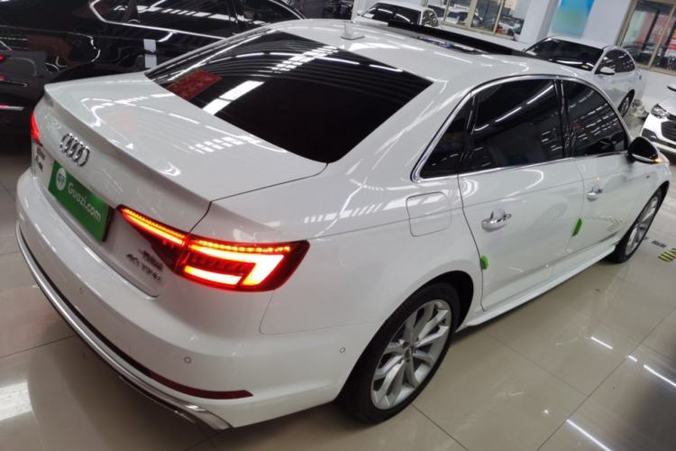 Used Audi A4L 2019 40 TFSI Fashion Edition China VI Emission Standard
