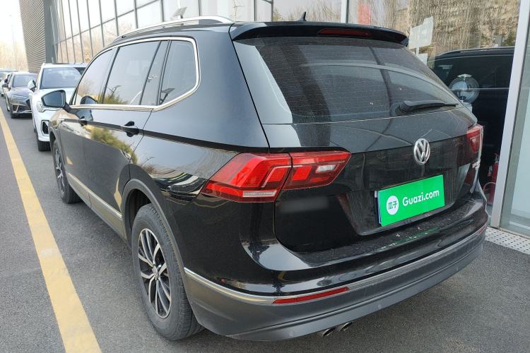 Used Volkswagen Tiguan L 2018 330TSI Automatic Two-Wheel Drive Luxury Edition Rear Left 45 Deg