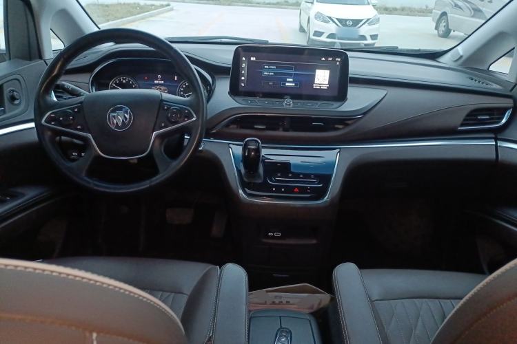 Used Buick GL8 2023 Land Executive Class 652T Luxury Model