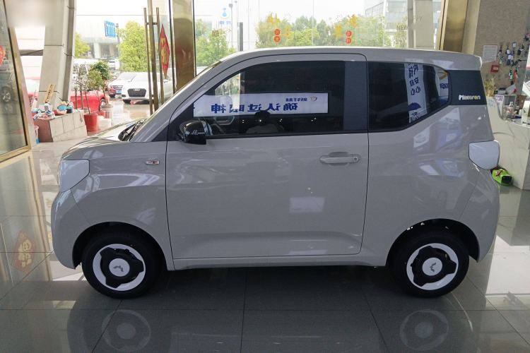 Used Wuling Hongguang MINIEV 2024 3rd Generation 215km Youth Edition