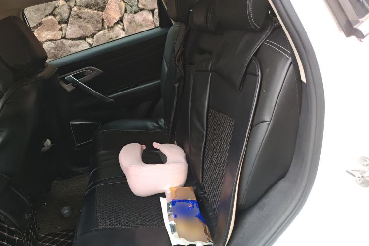 Used Geely Auto Emgrand X7 Sport 2016 2.0L Manual ZhiShang Version
