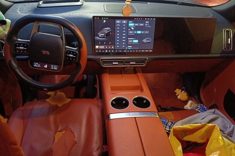 Used Li Auto L9 2022 Max model
