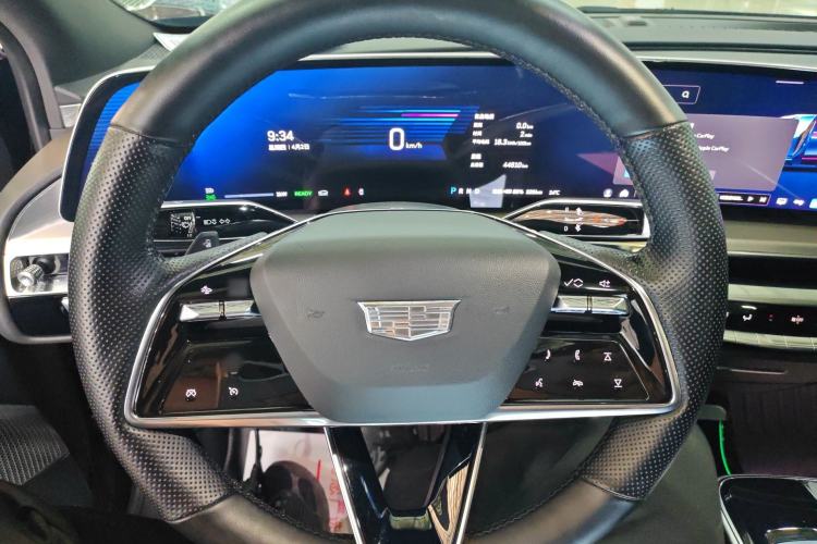 Used Cadillac LYRIQ 2024 Rear-Drive Standard Range Luxury Edition Steering Wheel