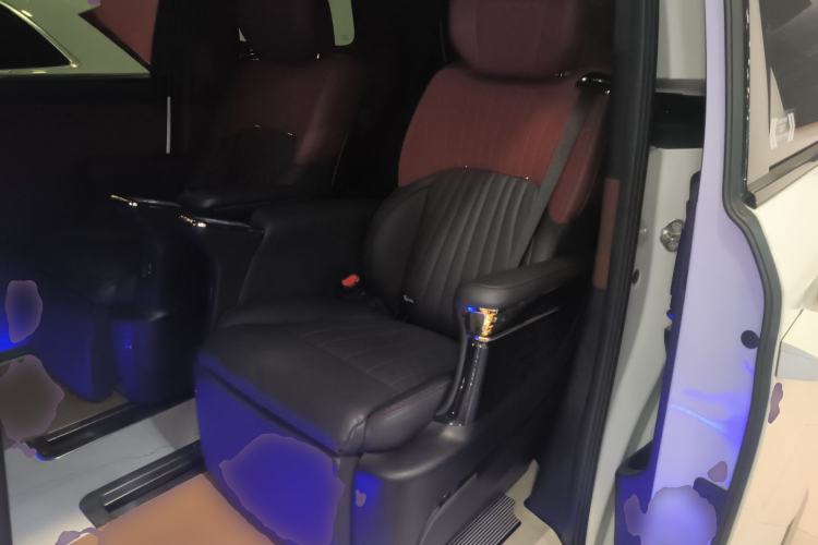 Used GAC Trumpchi M8 2023 Zongshi Series Dual-Motor YuZun Edition