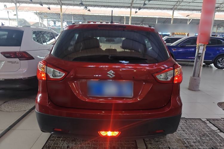 Used Suzuki S-Cross 2014 1.6L CVT Two-Wheel Drive Entry Model
