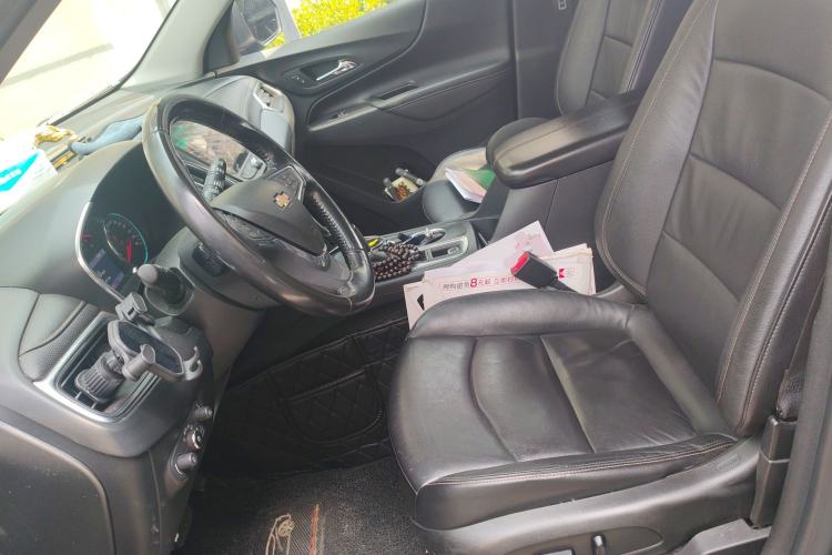 Used Chevrolet Equinox 2019 535T Automatic YuJie Edition China VI
