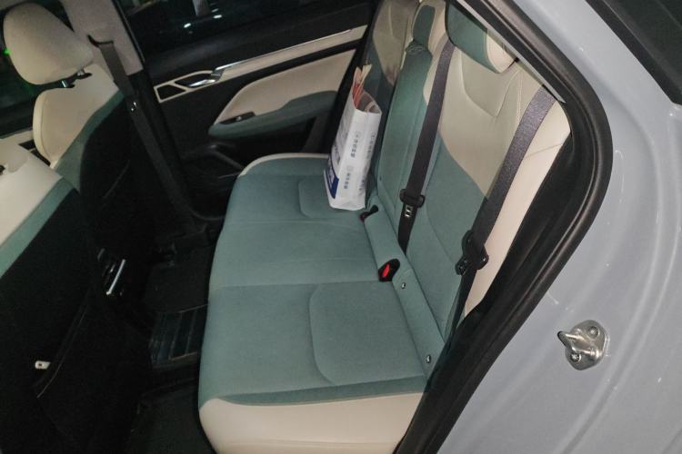 Used Geely Auto Emgrand L HiP 2022 1.5TD-DHT Pro 100KM Super Swift
