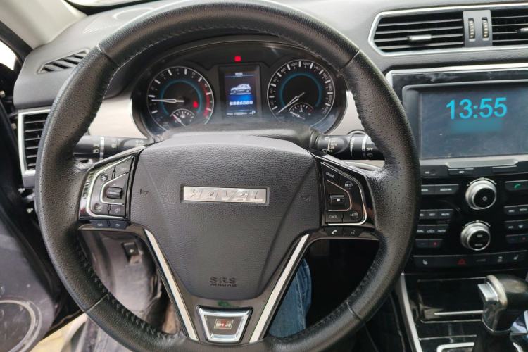 Used Haval H2 2017 Red-Label 1.5T Automatic Two-Wheel Drive Luxury Model Steering Wheel