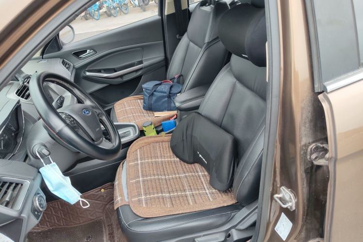 Used Ford Escort 2015 1.5L Automatic Fashion Model Left Front Seat