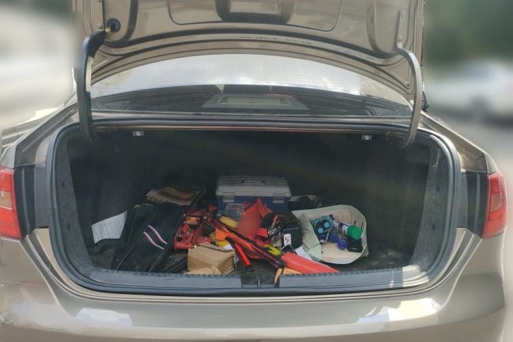 Used Volkswagen Sagitar 2012 1.6L Automatic Comfort Edition
