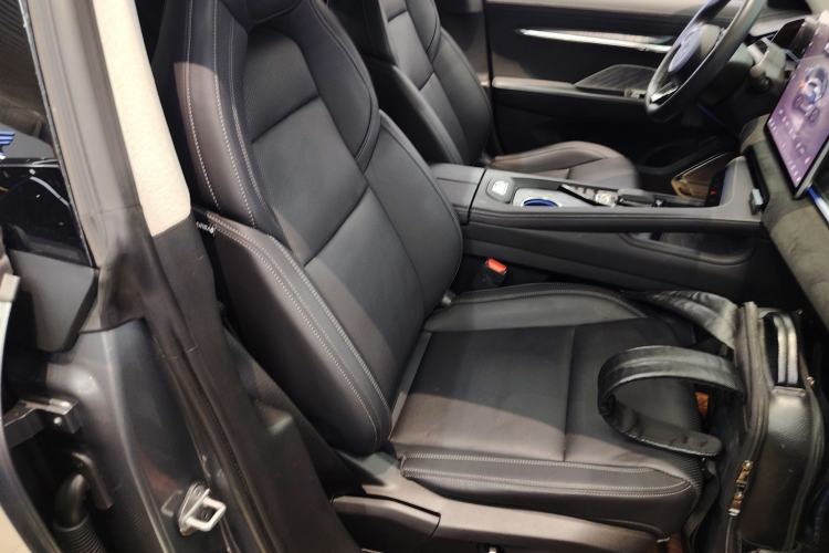 Used Zeekr 001 2022 Long-Range Dual-Motor WE Edition Right Front Seat