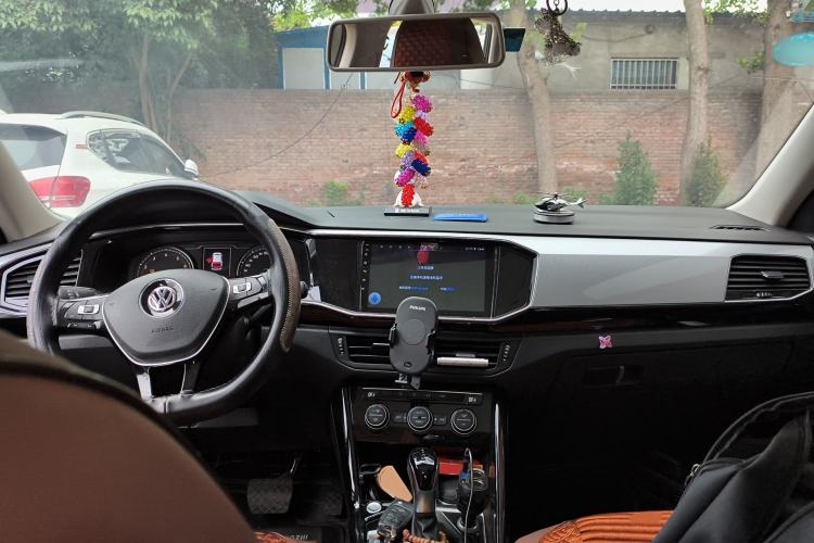 Used Volkswagen Tayron 2019 330TSI Two-Wheel-Drive Luxury Version China V Emission Standard