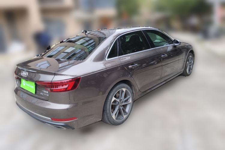 Used Audi A4L 2019 40 TFSI Ambition China VI

