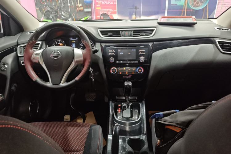 Used Nissan Qashqai 2016 2.0L CVT Elite Edition