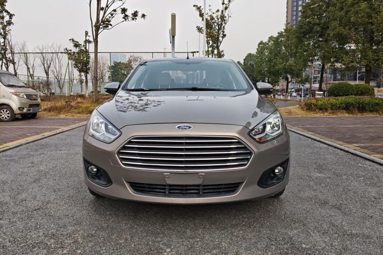 Used Ford Escort 2015 1.5L Manual Comfort Model
