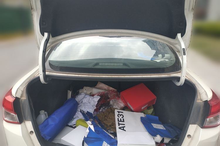 Used Nissan Lannia 2016 1.6L CVT Smart Cool Edition Trunk