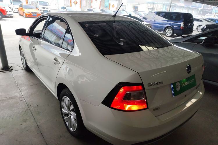 Used Skoda Rapid 2018 1.6L Manual Comfort Edition
