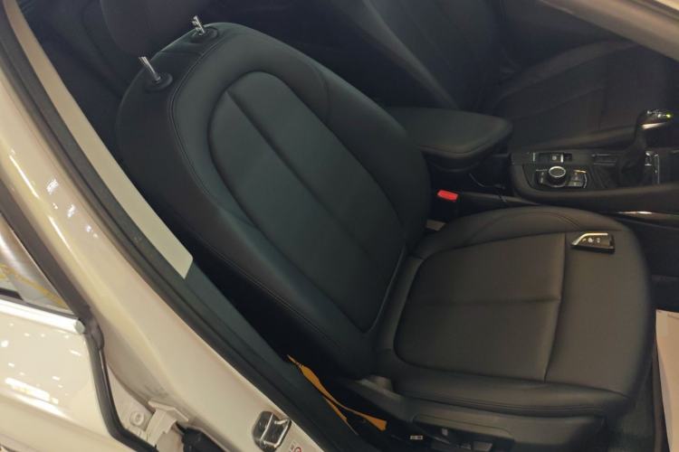 Used BMW X1 2019 sDrive20Li Leading Model
