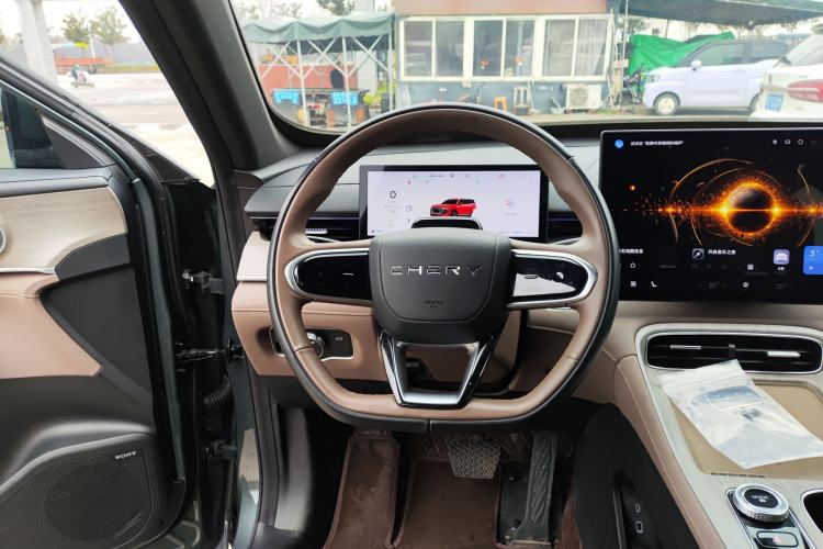 Used Chery Tiggo 8 PLUS 2025 290TGDI DCT Prestige 5-Seater
