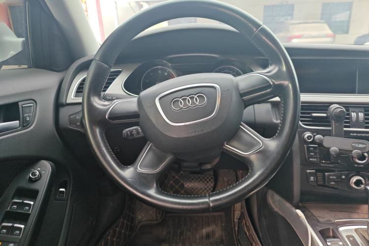 Used Audi A4L 2016 30 TFSI Collector's Edition Automatic Comfort Model