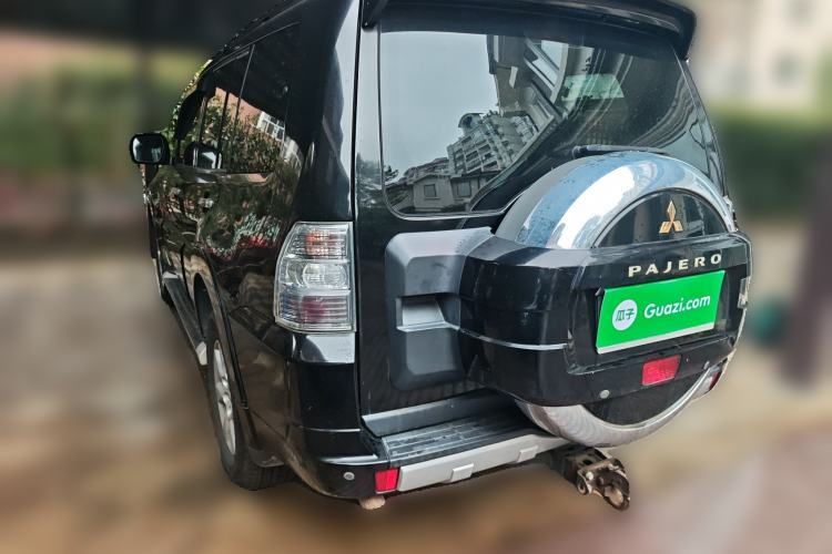 Used Mitsubishi Pajero 2012 3.0L Elite Edition
