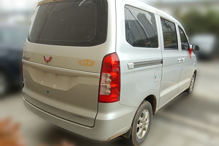 Used Wuling Hongguang V 2022 1.5L Enjoy Edition Electric-Powered LAR