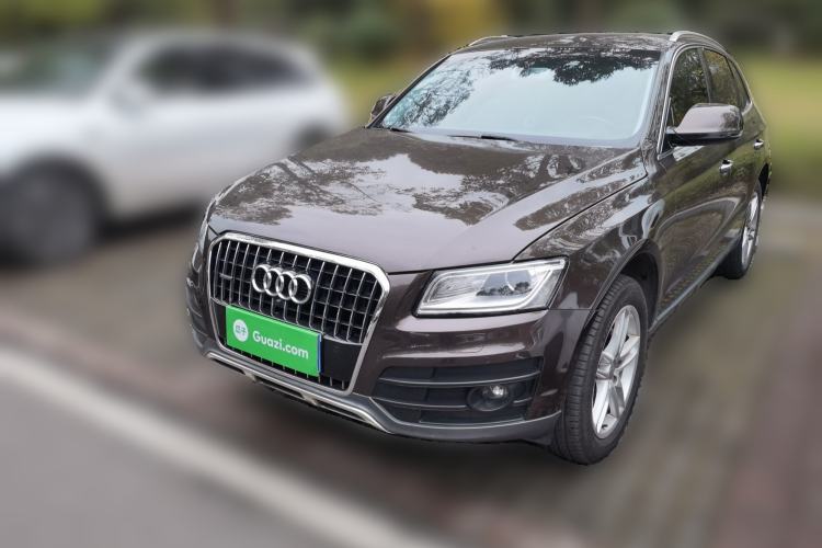 Used Audi Q5 2018 Collector's Edition 40 TFSI Technology Model