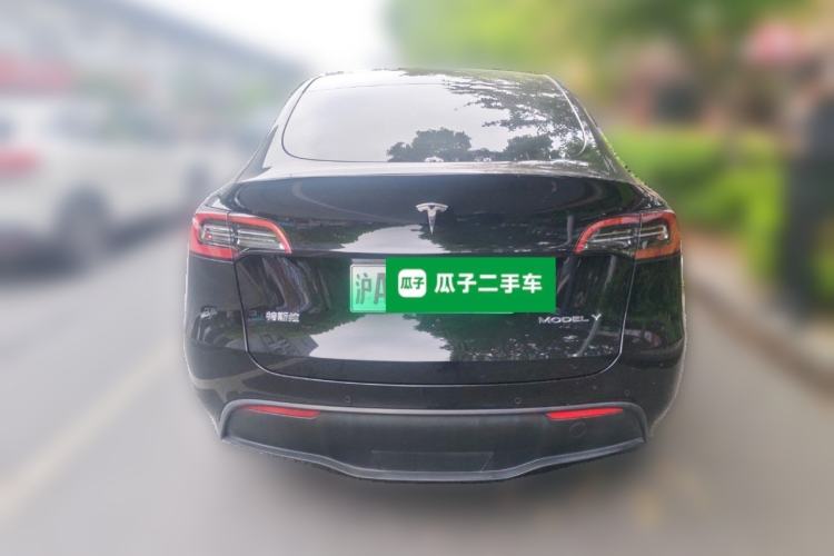 Used Tesla Model Y 2021 Standard Range Rear-Wheel Drive Version
