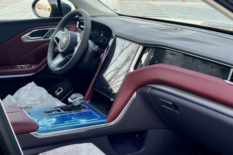 Used Hongqi HS7 PHEV 2025 Model 2.0T PHEV Four-Wheel Drive 2 Millionth Anniversary Edition—7 Seats