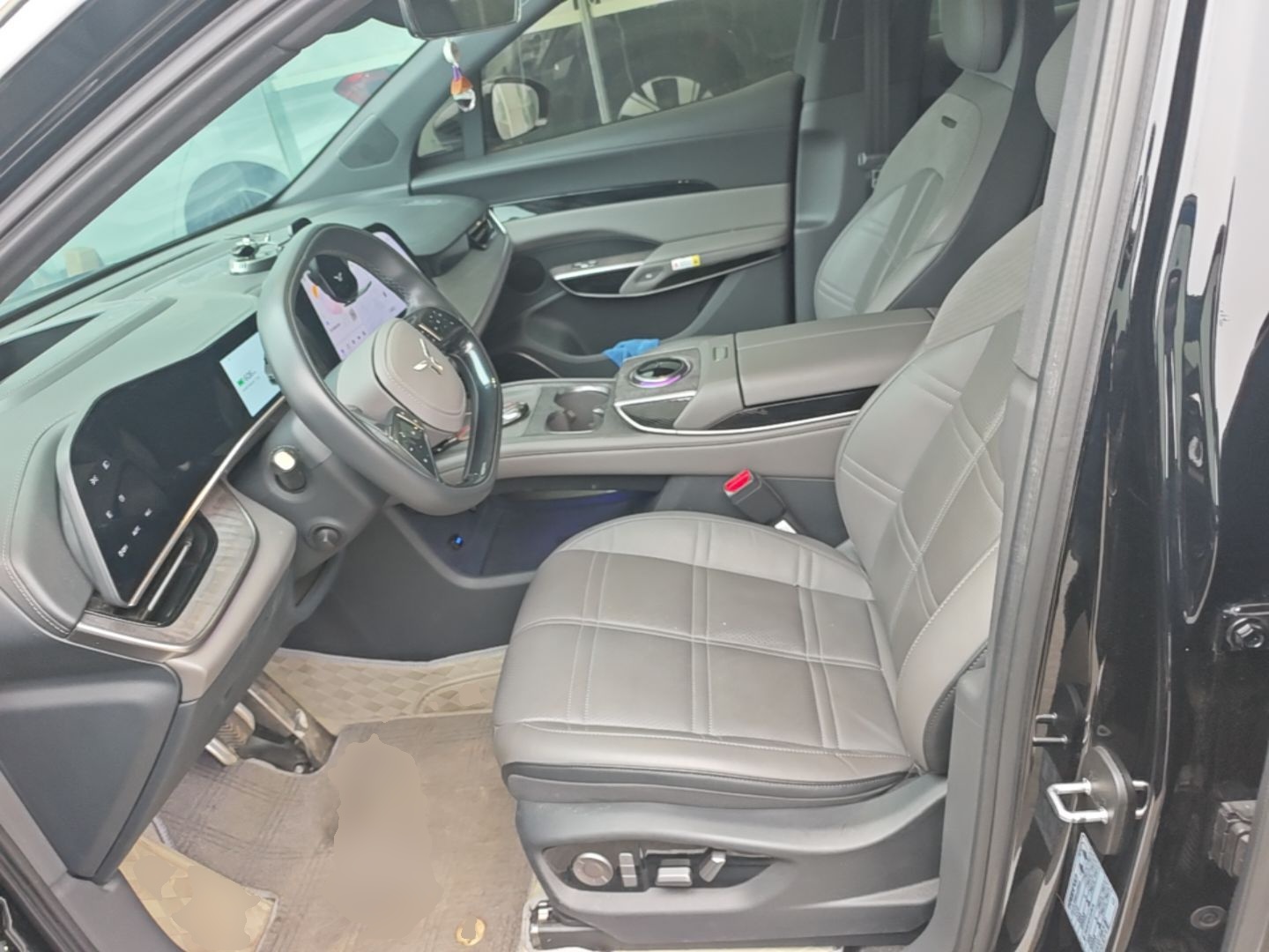 Hongqi Tiangong 08 2025 680 All-Wheel Drive Smart Selection Edition — снимка 17