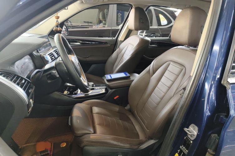 Used BMW iX3 2021 Updated Leading Edition
