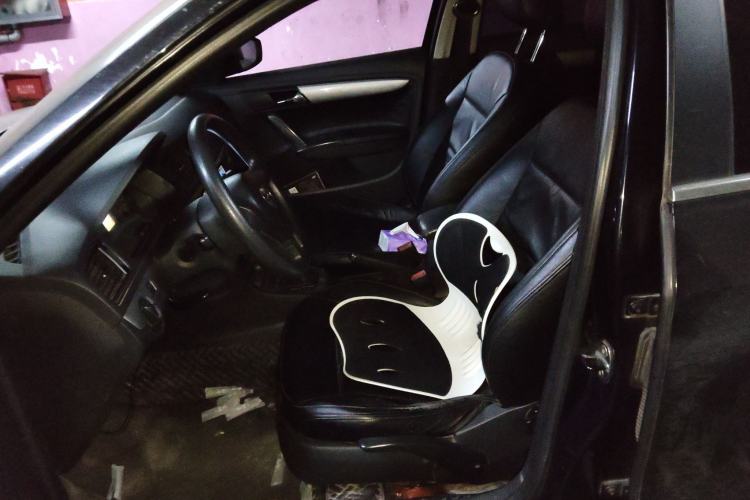 Used Volkswagen Lavida 2013 Revised Classic 1.6L Automatic Fashion Edition