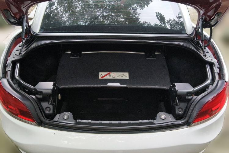 Used BMW Z4 2011 sDrive23i Flame Limited Edition
