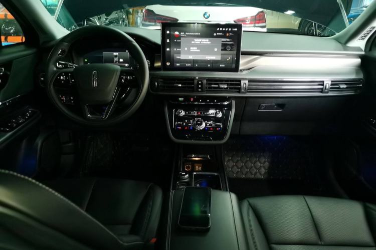 Used Lincoln Corsair 2022 2.0T Two-Wheel Drive Deluxe Edition