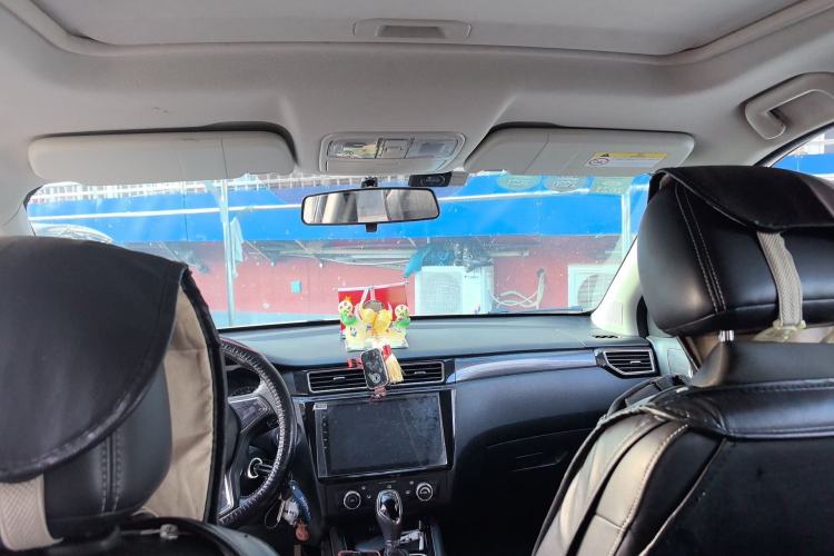 Used Dongfeng Fengon 580 2017 Revised Version 1.5T CVT Luxury Edition