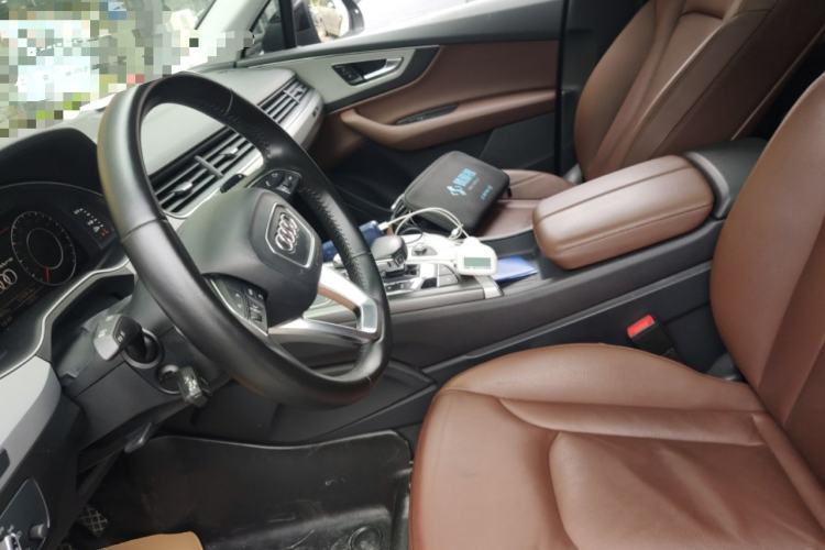 Used Audi Q7 2018 40 TFSI Comfort Model