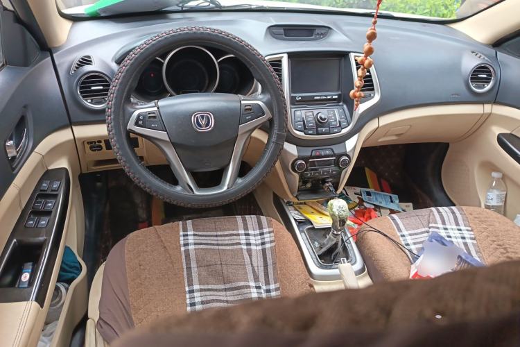 Used CHANGAN Eado 2015 1.6L Manual Luxury Model China IV Standard