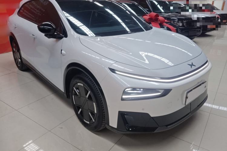 Used XPeng G7 2026 Model, Range-Extended 1704 Max Tech Edition Front Right 45 Deg