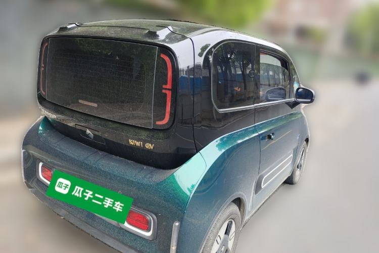Used Baojun KiWi EV 2022 Artist Lite Edition Lithium Iron Phosphate
