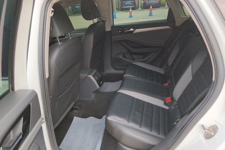 Used Volkswagen Sagitar 2020 200TSI DSG Comfort Version China VI Standard Left Rear Seat