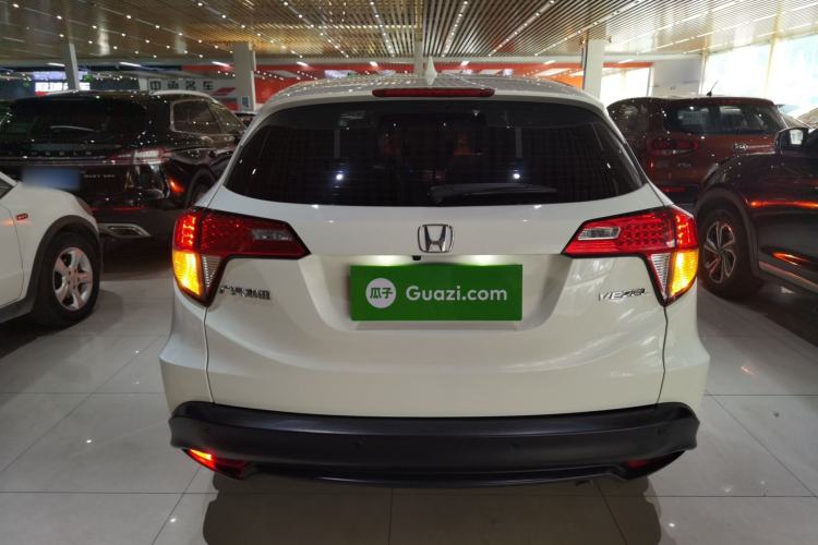 Used Honda Vezel 2020 1.5L CVT Pioneer Edition
