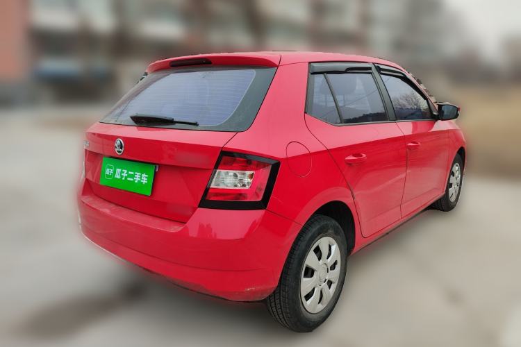 Used Skoda Fabia 2015 1.4L Manual Front-Wheel Drive Model