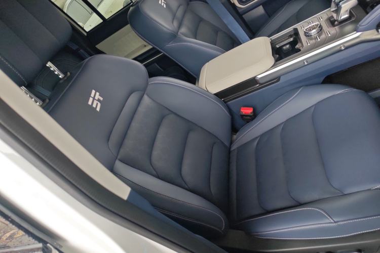 Used JETOUR Shanhai Traveler C-DM 2025 206km XWD Conquer Extended Version 7 Seats
