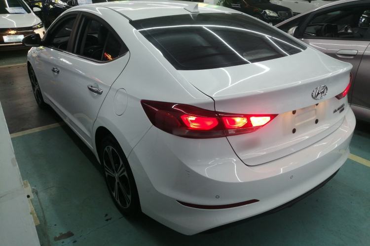 Used Hyundai Elantra (6th Generation / Lingdong) 2018 1.4T Dual-Clutch Xuan Dong · Dynamic Edition Exterior 2