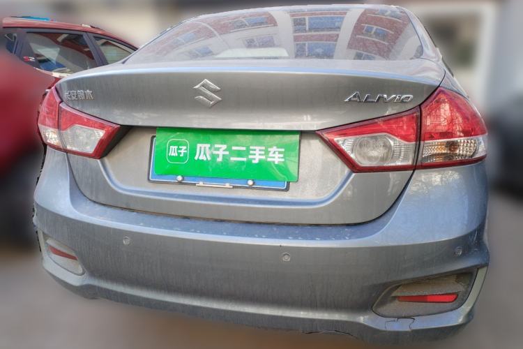 Used Suzuki Alivio 2015 1.6L Automatic Comfort Model Exterior 4