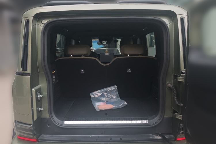 Used iCAR V23 2025 501 Four-Wheel Drive Intelligent Driving Version Trunk