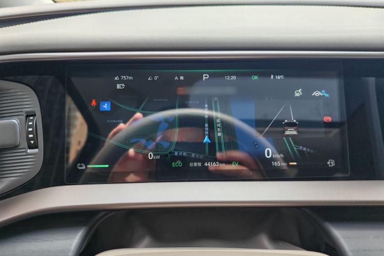 Used Denza D9 2022 DM-i 970 Four-Wheel Drive Prestige Model Interior 11