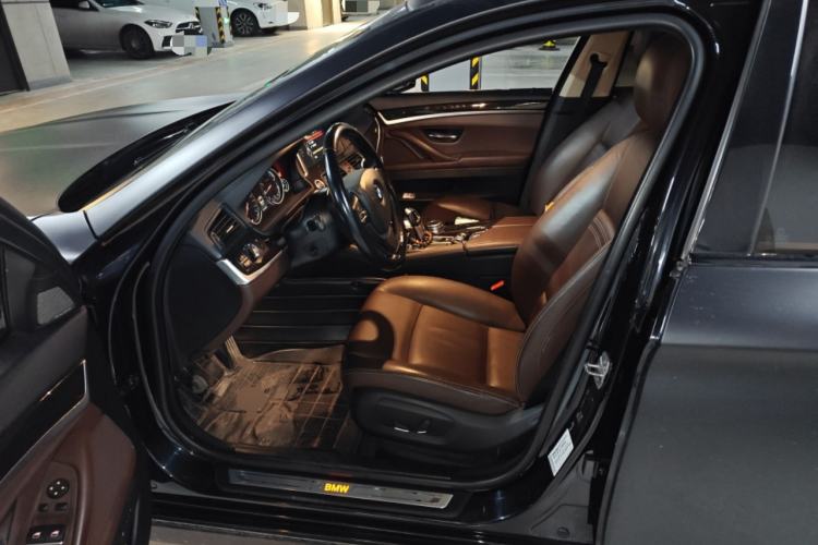 Used BMW 5 Series 2017 525Li Luxury Design Package
