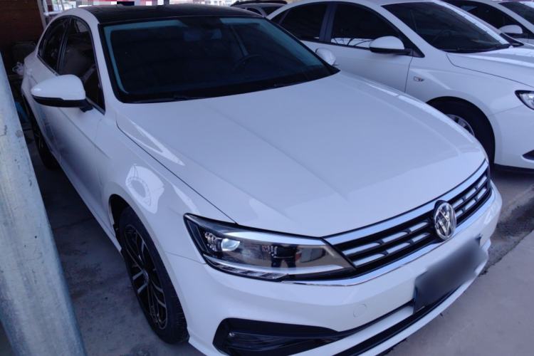 Used Volkswagen Lamando 2019 280TSI DSG Comfort Edition China V Standard Front Right 45 Deg
